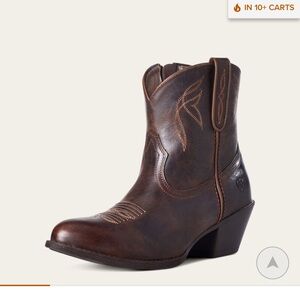 Ariat Old Blk Leather Western Ankle Booties